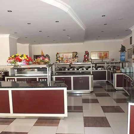 Готель Kaila 4*