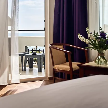 Hotell Kaila 4*